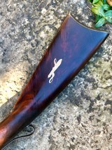 FINE RARE J. & J. MILLER REVOLVING PILL LOCK RIFLE CONVERTED TO SINGLE SHOT PERCUSSION, GOLD ACCENTED AND INSCRIBED - 5 of 15