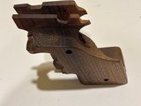 1911 NILL-GRIFFE GRIPS, WALNUT, ADJUSTABLE PALM REST, M/ML, RIGHT HAND - 3 of 4
