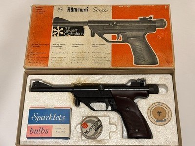 HAMMERLI SINGLE Sportpistole, CO2, 177, Original Box & Bulbs, LNIB - Image 1 of 1