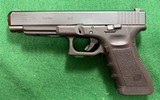 Glock 34, Gen 3, with box, 24 Factory magazines, and a nice Kydex holster - 2 of 11