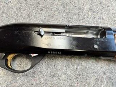 Benelli , Semi Auto, 12 gauge , Ultra Light - Image 2 of 4