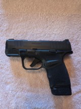 Springfield Hellcat 3in Black 9mm - Image 3 of 6
