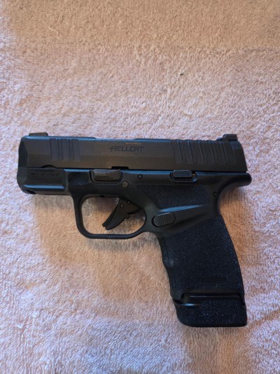 Springfield Hellcat 3in Black 9mm - Image 3 of 6