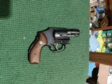 Smith & Wesson model 40 centennial - 3 of 4