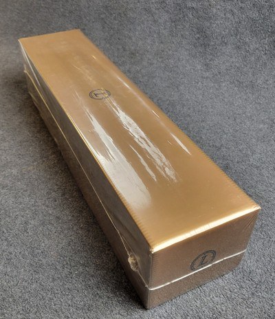 New in Box. Factory Sealed Leupold Vari X-III (VX-3) Silver 3.5-10X40mm 1/4MOA Cat. 55050 Discontinued - Image 3 of 3