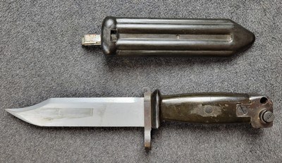 Chinese AK47/AKS Type II Green Bakelite Handle Bayonet w/Scabbard - Image 3 of 7