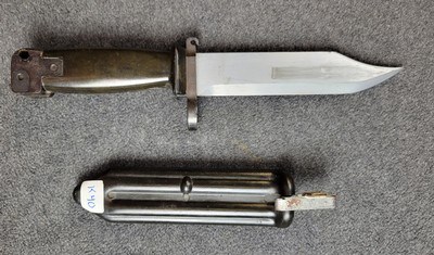 Chinese AK47/AKS Type II Green Bakelite Handle Bayonet w/Scabbard - Image 2 of 7