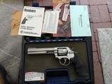 Smith & Wesson 617-4 pre lock 10 shot 3 digit high polish in box - 3 of 15