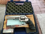 Smith & Wesson 617-4 pre lock 10 shot 3 digit high polish in box - 1 of 15