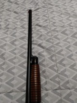 1960's Ithaca model 37 featherlight 12g pump - 5 of 11