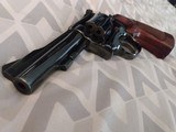 Smith Wesson model 48-4 22 MRF with LR cylinder - 7 of 11