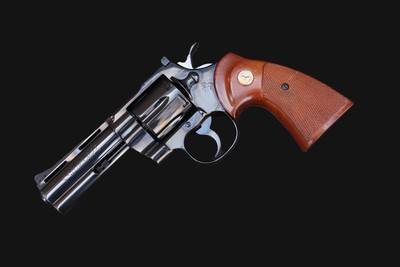 Colt Python Blued .357 Magnum 4