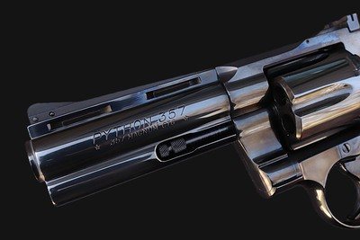 Colt Python Blued .357 Magnum 4