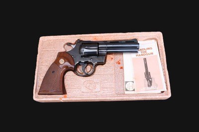 Colt Python Blued .357 Magnum 4