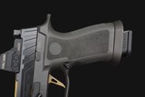 SIG Sauer Custom Works Spectre Comp w/ HoloSun & 3/Mags - Image 6 of 9