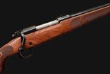 Winchester Model 70 Featherweight .25-06 Rem - 535200225 - Image 4 of 15
