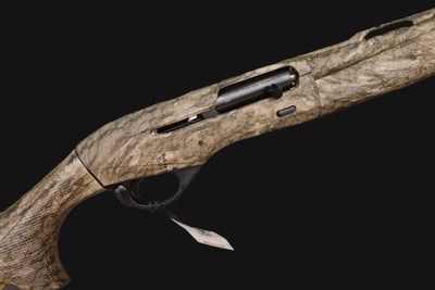 Benelli M2 Field Mossy Oak Bottomlands 20 Gauge 28
