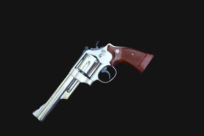 Smith & Wesson Model 57 Nickel .41 Mag 6