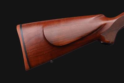 Winchester Model 70 Classic LH 7mm Rem Mag - Image 2 of 15