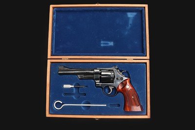 Smith & Wesson model 27-2 Revolver .357 Mag 6