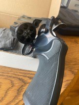 Vintage COLT PYTHON 357mag 4