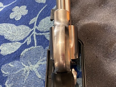 Smith & Wesson 65-3, 3 inch Barrel.Shoots .357 magnum and .38 special.Excellent.No Mims, no lock. - Image 9 of 15