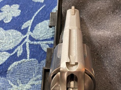 Smith & Wesson 65-3, 3 inch Barrel.Shoots .357 magnum and .38 special.Excellent.No Mims, no lock. - Image 8 of 15