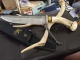 Crown stag Damascus hunting knife - Image 1 of 5