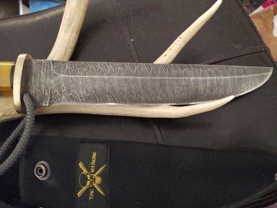 Crown stag Damascus hunting knife - Image 3 of 5