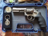 S&W Patriot Themed Engraved 686 revolver - Image 2 of 4
