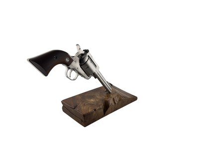 RUGER SUPER BLACKHAWK IN .44 MAG - Image 5 of 6