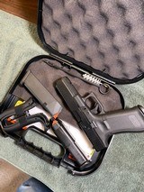 GLOCK 17-5 9MM - 2 of 4