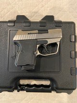 Magnum Research Micro Desert Eagle - 3 of 8