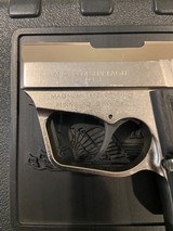 Magnum Research Micro Desert Eagle - 8 of 8
