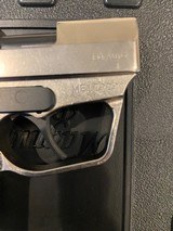 Magnum Research Micro Desert Eagle - 7 of 8