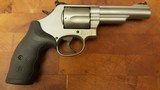 Smith & Wesson 69 .44 Magnum Revolver - 4 of 11