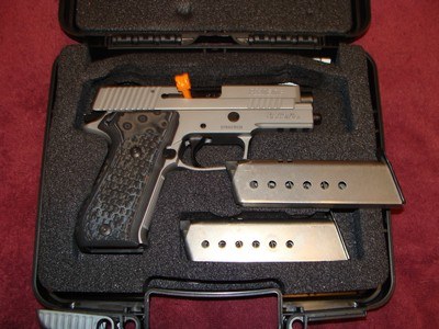 SIG SAUER P220 SSE .45ACP CARRY
