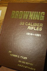 HOMER Tyler Browning 22 Caliber rifles 1914-1991
Revised edition - 1 of 5