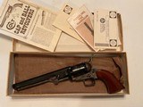 Colt 1851 Navy Second gen very early C series Royal Blue C1121-Clamshell Box - 12 of 14