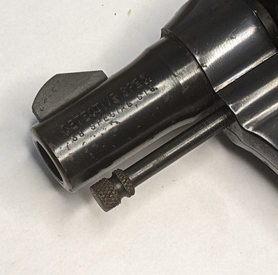 Vintage 1965 Colt Detective Special with numbered box and black pearl extra grips - Image 3 of 15