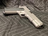 Dan Wesson Valor 10mm Stainless - 6 of 9