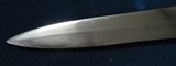 WWII Theater knuckle knife - in Silvey book - 7 of 12
