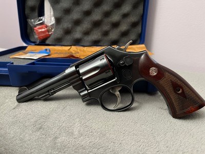 Smith & Wesson Model 10 No Lock NIB