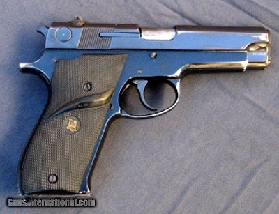 Smith & Wesson M39-2 9mm
