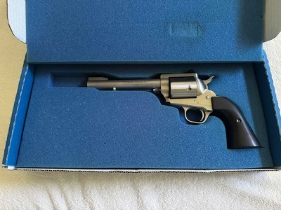 Freedom arms model 83 .44 magnum - Image 1 of 5