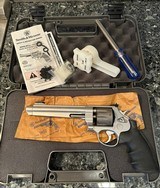 Smith & Wesson, 929 Performance Center 9mm Revolver - 1 of 2