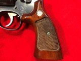 Smith and Wesson 586 (no dash) 357 Magnum Revolver - 7 of 8