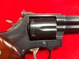 Smith and Wesson 586 (no dash) 357 Magnum Revolver - 2 of 8