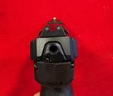 H&K VP40 Pistol in 40 S&W Caliber with Night Sights and 3 - 13 Round Magazines - NEW IN BOX - 4 of 6