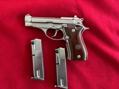 Beretta Model 84BB Caliber 9mm Short/380 ACP with Rare Factory Nickel finish EXCELLENT CONITION